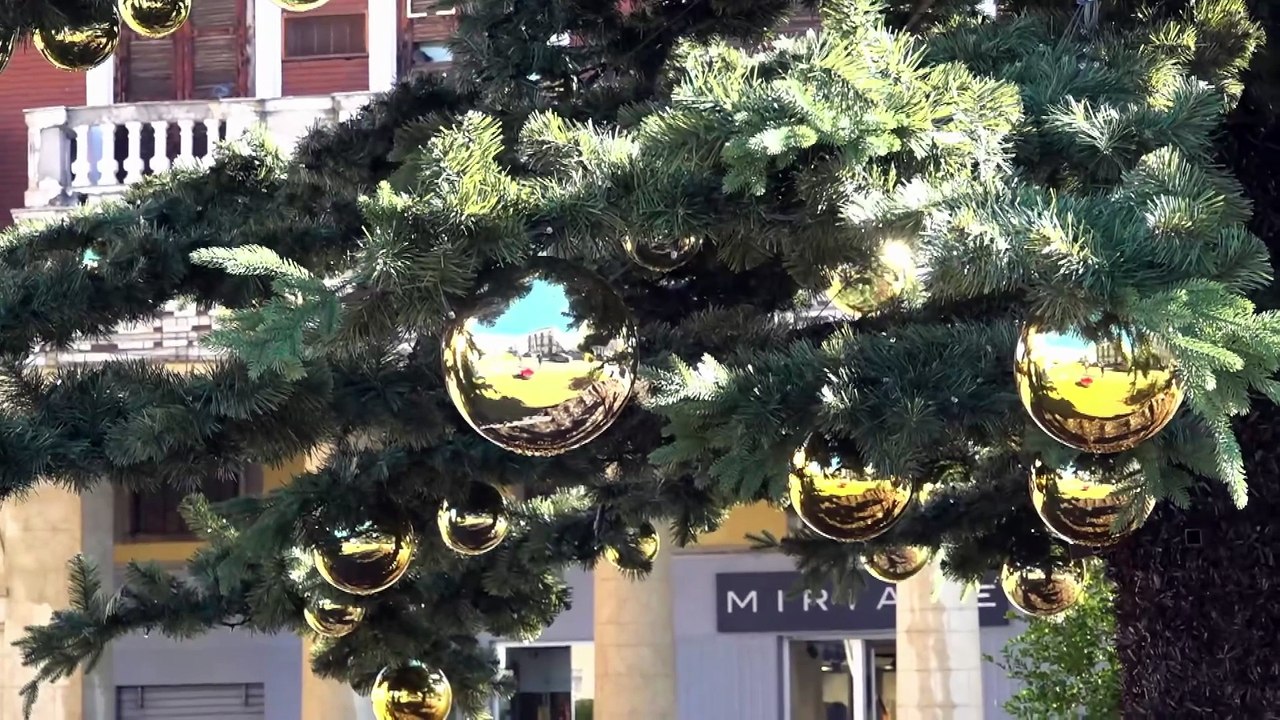 Polimeni - LE PALLE ROTTE O RUBATE? LA VERITÀ SUL MALINTESO DI NATALE A CROTONE (04.12.25)