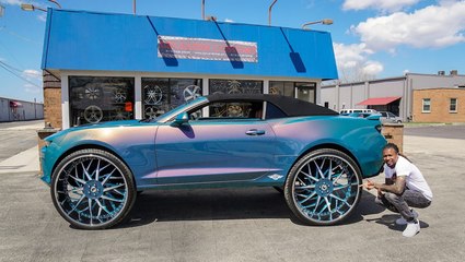 Chevy Camaro On 32-Inch Rims With Xbox-Controlled Roof