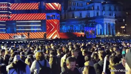 In attesa di X Factor, i 16mila di piazza del Plebiscito a Nspoli