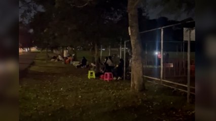 tn7-“No importa el frío” Fanáticos de Bad Bunny hacen fila 24 horas antes de concierto-041225