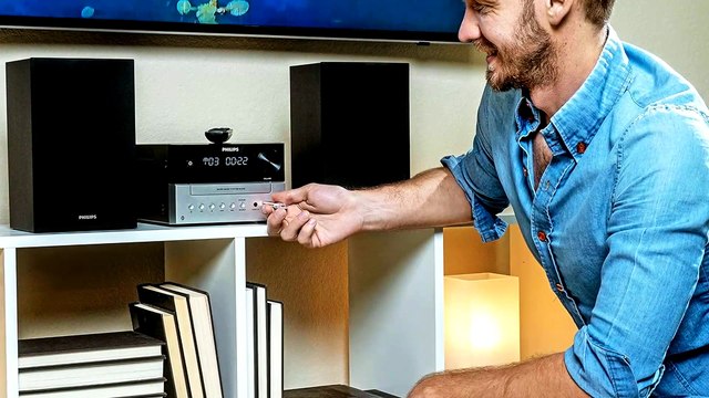 Philips Micro Music System Review: Bluetooth, CD & FM Power!