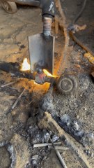 Simple Way to Remove Stuck Bolts#bolts #reels #truck #mechanic #tipsandtricks