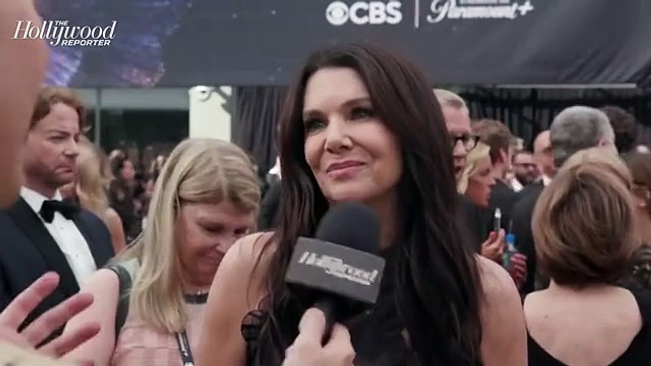 Lauren Graham Talks Reuniting With Her 'Gilmore Girls' Cast at the Emmy Awards | Emmys 2025