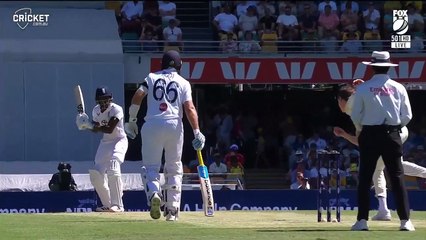 Flying Marnus takes an outfield screamer _ Men's Ashes 2025-26