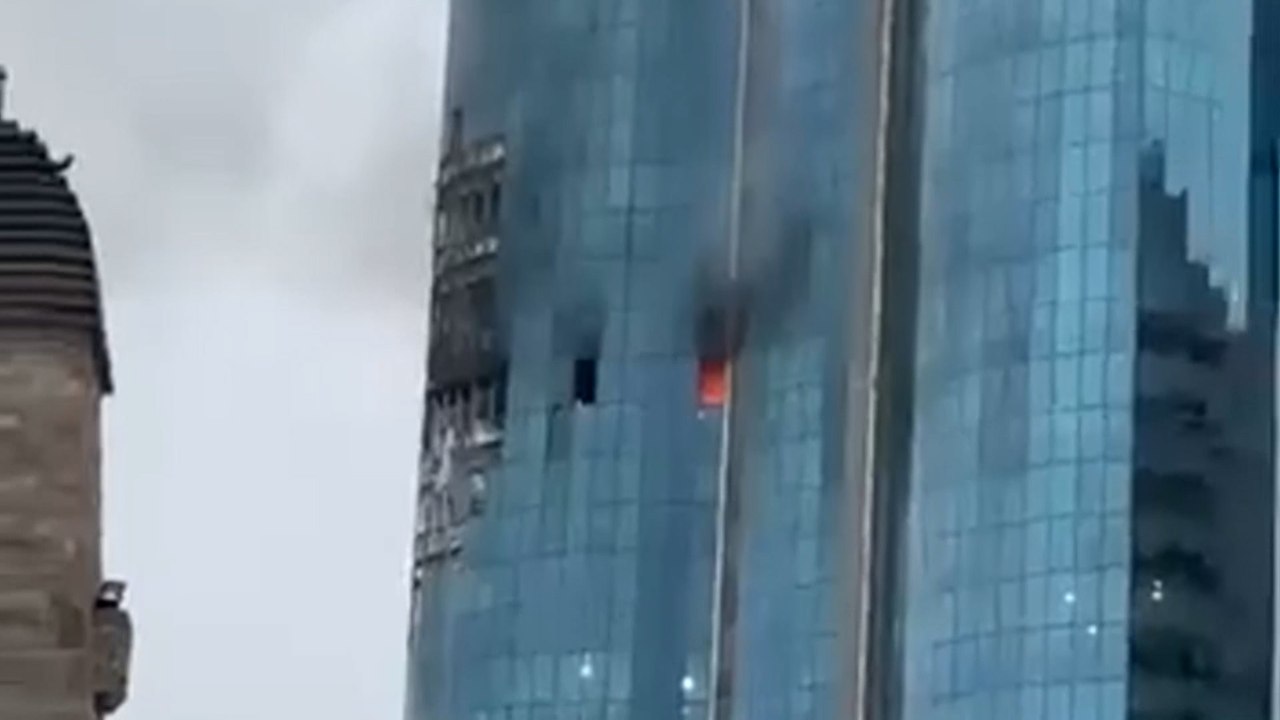 Un dron ucraniano impacta contra un rascacielos en la capital de Chechenia