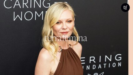 "Elle est sous Valium ?", "elle plane" : l'apparition de Kirsten Dunst sur le tapis rouge suscite la moquerie des internautes