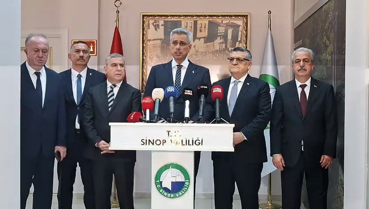 Sağlık Bakanı Kemal Memişoğlu Sinop'ta basın açıklaması yaptı