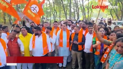 शिंदेंची सेना वृक्षतोडीविरुद्ध रस्त्यावर