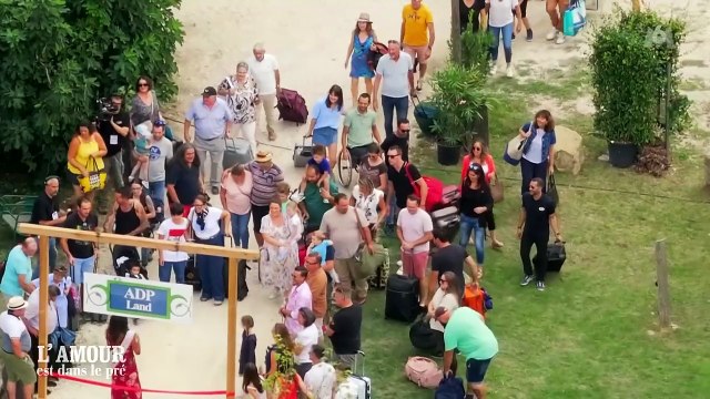 La bande-annonce de L'amour est dans le pré, 20 ans .