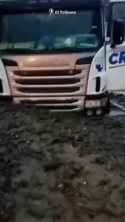 Alerta En la Puna Salteña, fuertes precipitaciones y caída de piedras de los cerros.