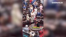 Tensión y abucheos en el juramento de diputados de izquierda en el Parlamento argentino- 