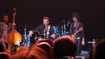 2016 - Johnny Hallyday - Elle est terrible (American Tours Festival, Parc des Expositions de Tours, 03 juillet)