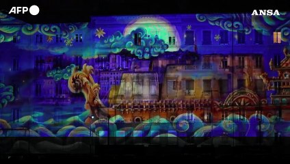 Lione si illumina per la Festa delle luci