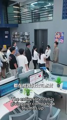 She was frustrated and turned around and threw herself into the arms of the prince of the Beijing circle, using him to get rid of the scumbag and engage her malicious family at the banquet, and the scumbag fiancé humbly begged her, she only smiled faintly