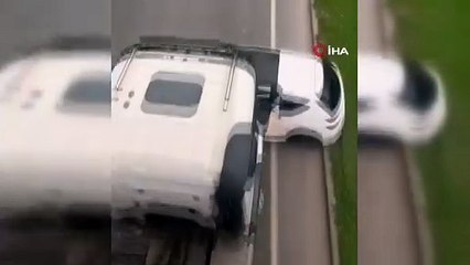 Dehşet Anları Kamerada: Hafriyat Kamyonu Otomobili 100 Metre Sürükledi!