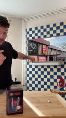 Je mange ce que la personne devant moi commande chez Burger King… !!! #burgerking #foodchallenge #defi #strangerthings
