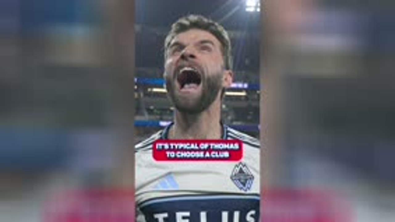 Munich backs Muller to beat Messi!