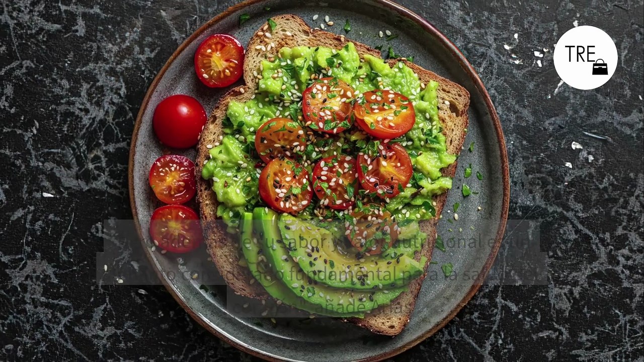 William Arias, médico experto en nutrición: “Comer aguacate a diario mejora significativamente los niveles de colesterol, además de aportar fibra, potasio, magnesio y antioxidantes”