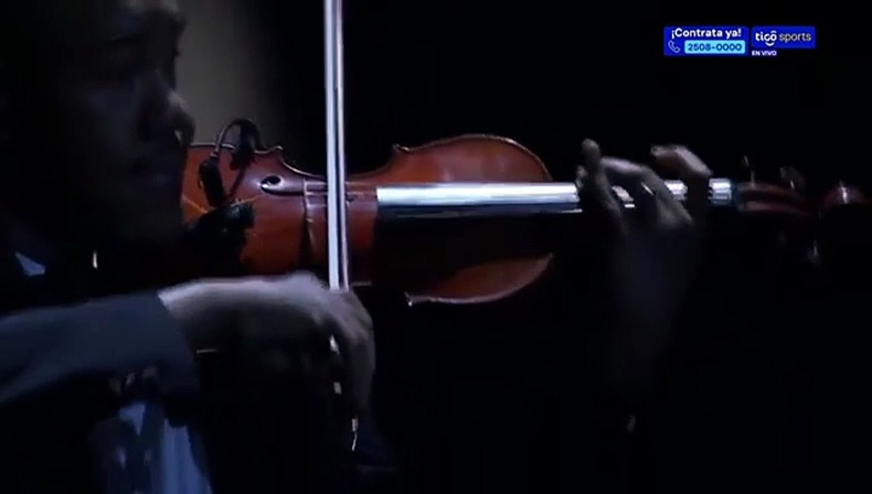 Andrea Bocelli cantó en el inicio del sorteo del Mundial 2026