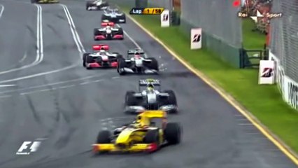 F1 2010 AUSTRALIAN GRAND PRIX START CRASHES