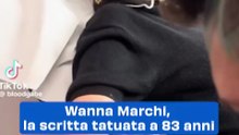Wanna Marchi, la scritta tatuata a 83 anni