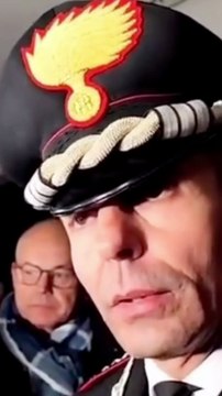 Român din Italia, la un pas de a fi linșat de italieni după ce presa a anunțat că o tânără dispărută a fost găsită moartă în casa lui