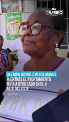 Destapa hoyos con sus manos mientras el ayuntamiento mira a otro lado en el Valle del Este