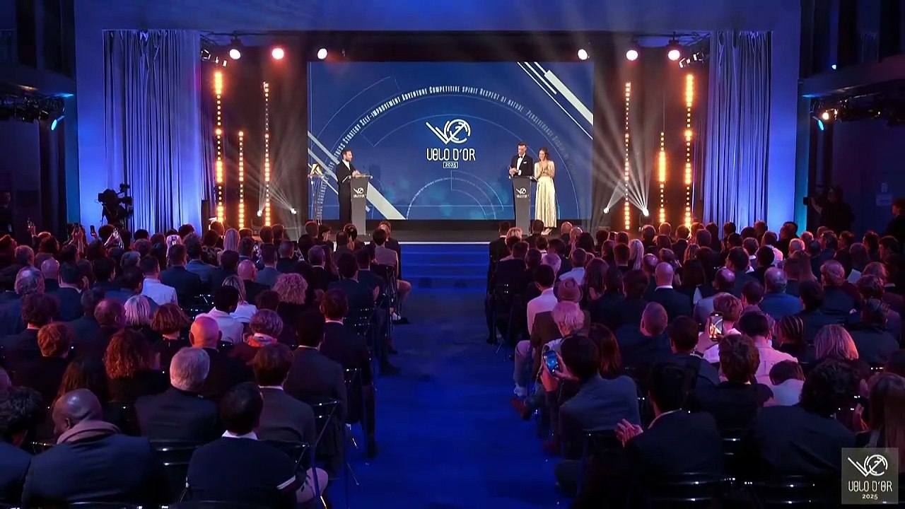 Tadej Pogacar élu meilleur coureur de la saison : « un grand honneur et un grand plaisir » - Cyclisme - Vélo d'Or