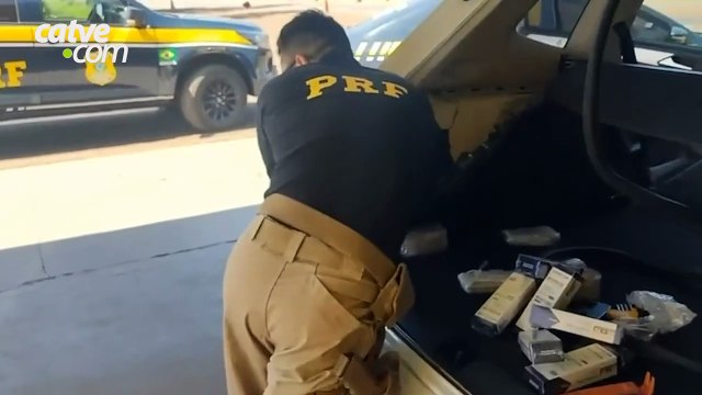 20 frascos de medicamentos para emagrecimento e 56 iPhones são apreendidos na BR-369