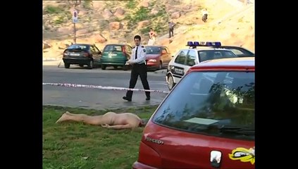 Policías 6x01 Asesinatos dulces como nieve