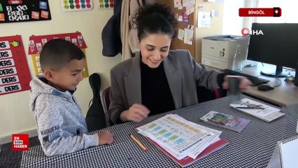 Bingöl'de tek öğretmen, dört öğrenci: Köy okuluna yürek ısıtan dokunuş