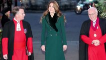 Kate Middleton regina del Natale (e del verde bosco) a Westminster