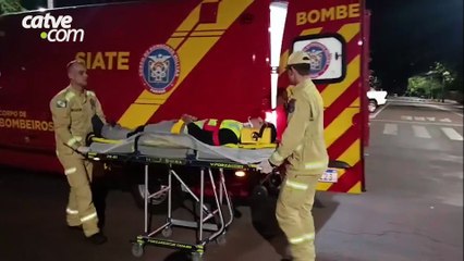 Dois ficam feridos em colisão no Centro de Toledo