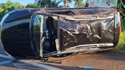 Dois homens ficam feridos após Captiva capotar na BR-163, km 217, na manhã deste sábado