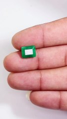 Cusion Cut Emerald Stone