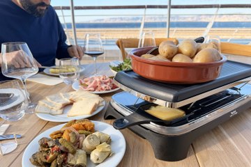 Une raclette avec vue imprenable sur la mer à Marseille
