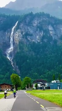 Swiss Fairytale Village - Lauterbrunnen & Lake Lungern