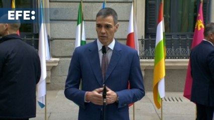 Sánchez reivindica la protección de la salud pública frente a las "privatizaciones" del PP