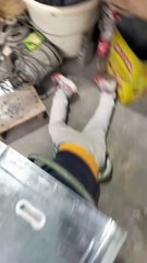 "Spinner Khud Theek Karna Seekho… Warna Bachay Isko Fidget Samajh Kar Todte Rahenge! 🤣⚙️"