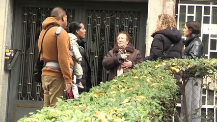 Una mujer muere y sus hijos graves, tras precipitarse de un décimo piso en Madrid