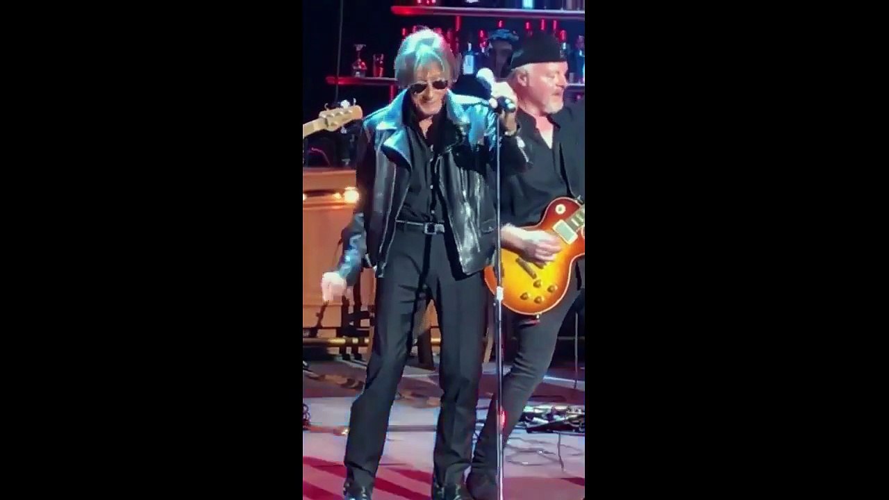 2017 - Johnny Hallyday & Les Vieilles Canailles - Toute la musique que j’aime (Carcassonne, 05 juillet)