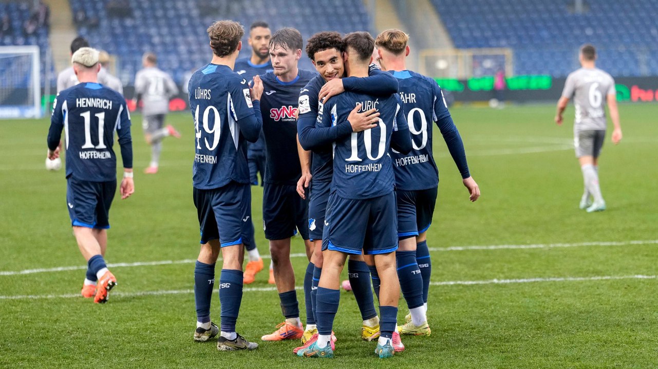 Regensburg nimmt Geschenk nicht an: Elfmeter reicht Hoffenheim II