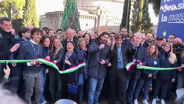 Atreju al via, taglio del nastro con Arianna Meloni