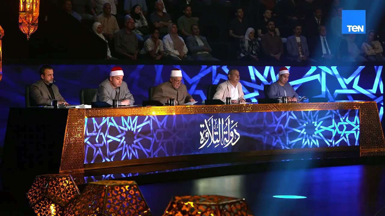 تلاوة خاشعة لسورة النساء بصوت المتسابق علي محمد  ولجنة التحكيم تشيد به كأحد أفضل الأصوات اليوم