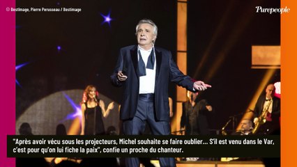 Michel Sardou propriétaire d'une villa de 500m2 dans le sud, le chanteur apprécie une chose devenue impossible à Paris
