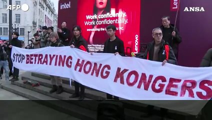 Proteste a Londra contro la nuova ambasciata cinese