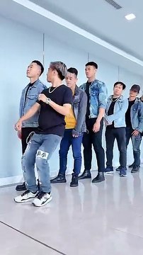 Introducing the VitaWear SmartBand, a next-generation wearablegadget#shortsfeed#trending - Sojib Max Yt 10 (360p, h264)