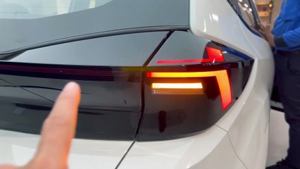 Tata Altroz Pure Second Top Variant Sabse Jayada Value For Money Variant