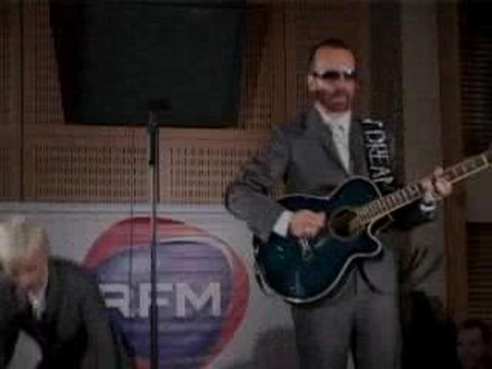 Eurythmics - Here comes the rain again