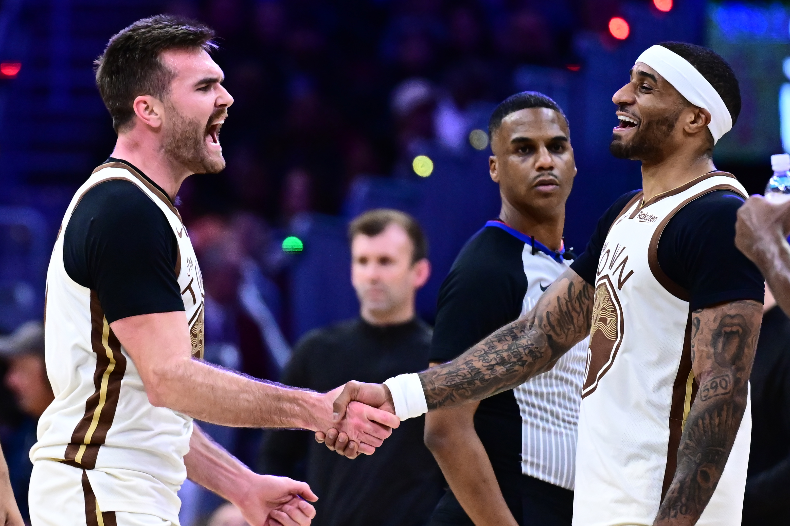 NBA : Les Cavaliers se font surprendre par les Warriors et Pat Spencer